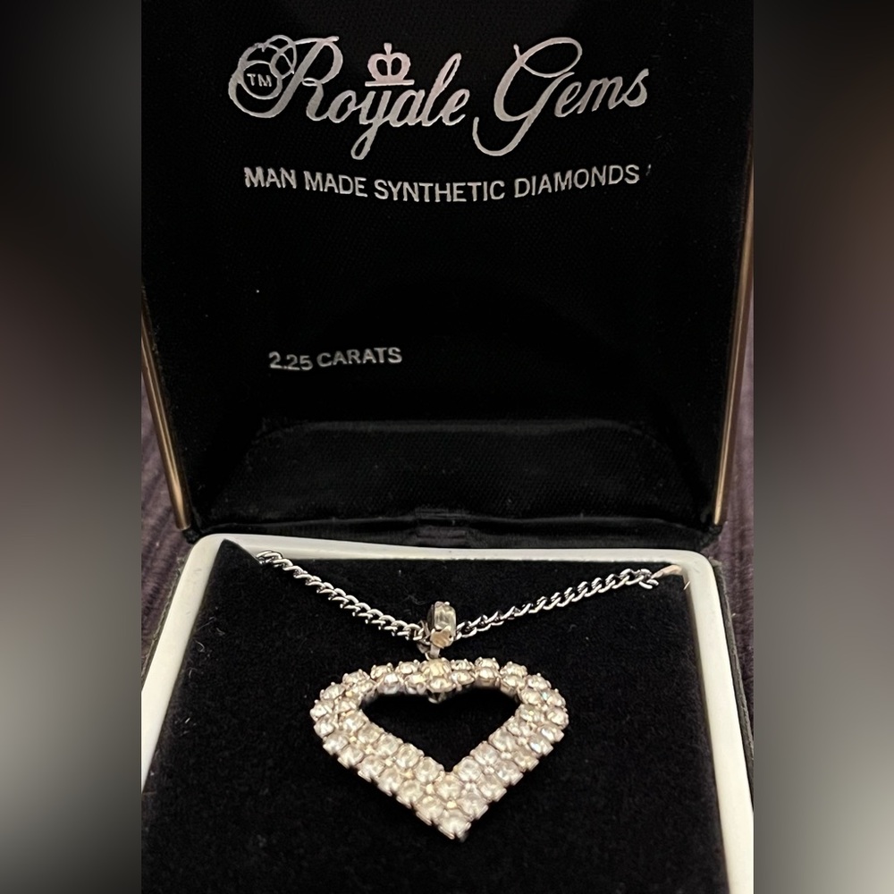 Elegant Silver Heart Pendant Necklace with 2.25 cts. of Synthetic Diamonds